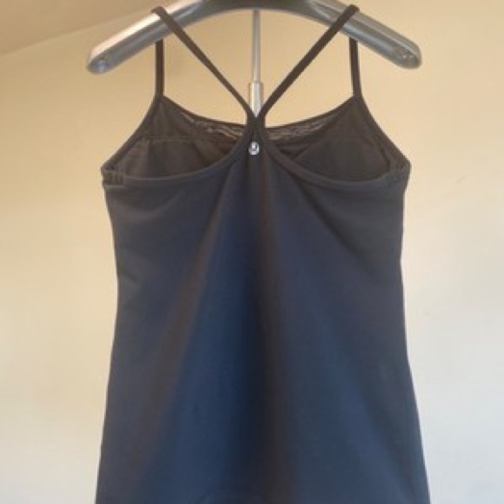 Black Lululemon Power Y Tank Top Size 10 - Picture 2 of 2